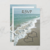 Bijpassende zandharten op het strand, romantische RSVP kaartje (Voorkant / Achterkant)
