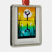 Bijprofiel van een vrouw die yoghurt metalen ornament (Rechts)