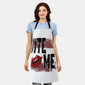 Bijt me - Coole Quote - Halloween - Vleermuis Schort (Gedragen)