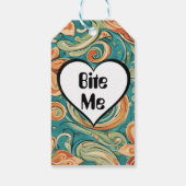 Bijt me Grappig Hart Swirly Retro Design Cadeaulabel (Achterkant)