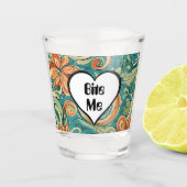 Bijt me Grappig Hart Swirly Retro Design Shot Glas (Voorkant)