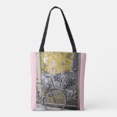 Bike met Graffiti, Madrid Tote Bag (Achterkant)