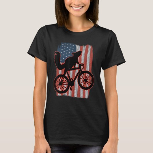 Bike Squirrel Riding A Bicycle Patriotic American  T-shirt (Voorkant)