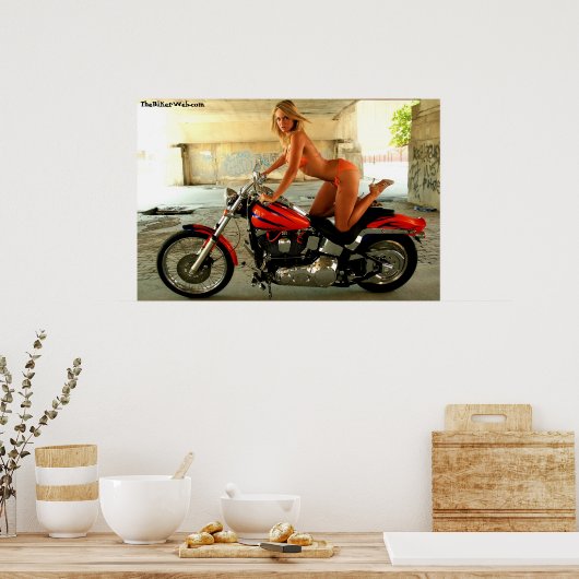 Biker Babe op een Hawg - Poster (Keuken)