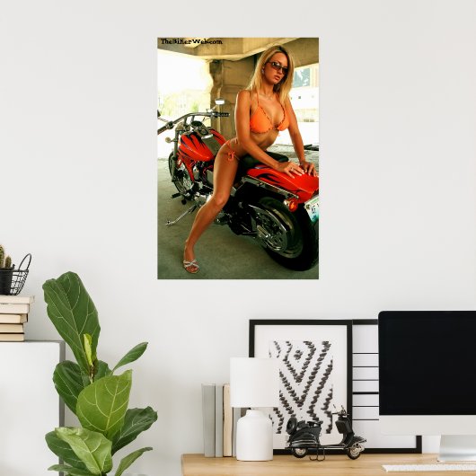 Biker Babe Poster - Blond Bikini Babe (Thuiskantoor)