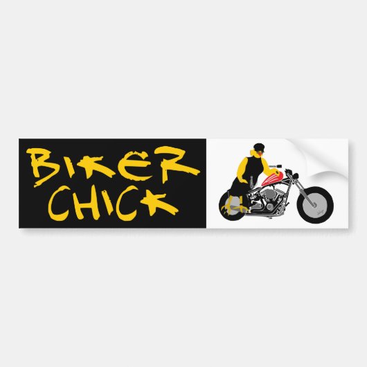 BIKER CHICK zit op haar motorfiets Bumpersticker (Voorkant)