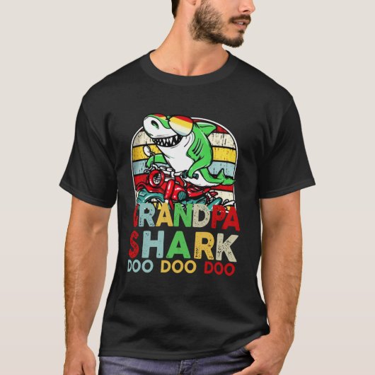 Biker Grandpa Shark Doo Doo Doo  Gift T-shirt (Voorkant)