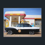 Biker Patrol Classic Car Service Station Briefkaart<br><div class="desc">Hoi daar! Ik hoop dat je deze foto leuk vindt die ik op mijn reizen heb gemaakt. Voel je vrij om je eigen tekst toe te voegen! Bekijk mijn winkel voor meer informatie.</div>