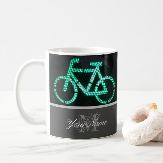 Bikers Monogram met groene fietslichten! Koffiemok (Met donut)