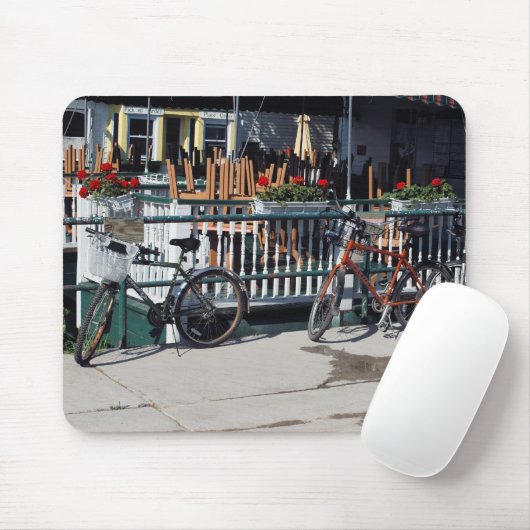 Bikes in café mousepad muismat (Met muis)