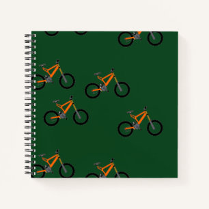 Bikes op groen notitieboek