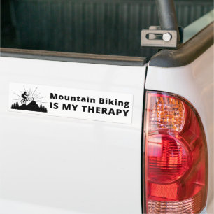 Biking van bergen is mijn therapie bumpersticker