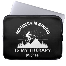 Biking van bergen is mijn therapie laptop sleeve