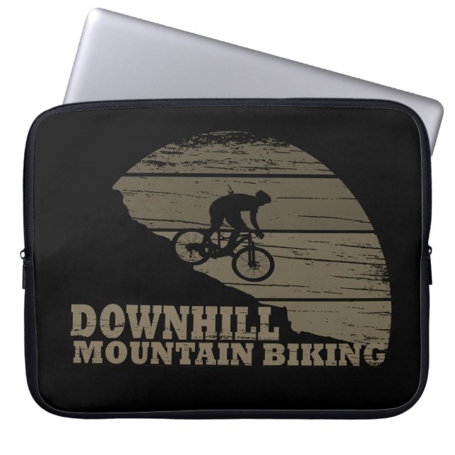 Biking van bergen naar beneden laptop sleeve (Voorkant)