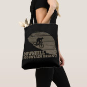 Biking van bergen naar beneden tote bag (Dichtbij)