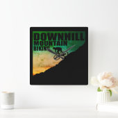 Biking van bergen naar beneden vierkante klok (Huis)