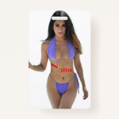 Bikini Beauty Thunder_Cove Badge (Achterkant)