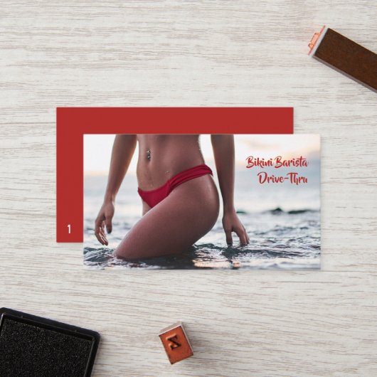 Bikini Belly Barista Coffee Horizontal Drive-Thru Klantenkaartje (Voorkant / Achterkant in situ)