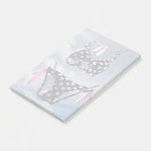 Bikini die op een lijn hangt post-it® notes (Schuin)