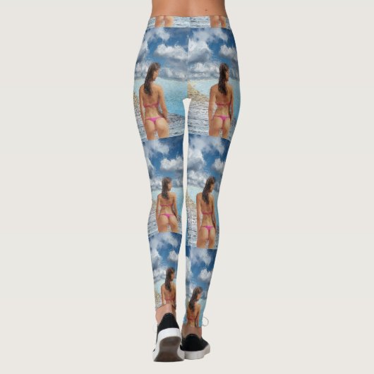 Bikini Girl Thunder_Cove Leggings (Achterkant)