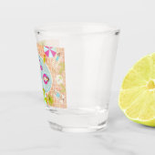 Bikini meisjes en jongens spelen zwembad spel shot glas (Rechts)