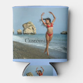 Bikini Model Dansend Thunder_Cove Blikjeskoeler (Voorkant)