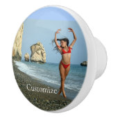 Bikini Model Dansend Thunder_Cove Keramische Knop (Rechts)