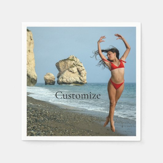 Bikini Model Dansend Thunder_Cove Servet (Voorkant)