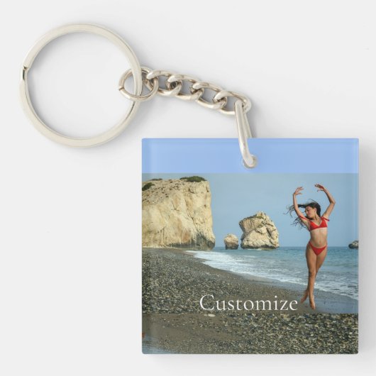Bikini Model Dansend Thunder_Cove Sleutelhanger (voorkant)