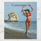 Bikini Model Dansend Thunder_Cove Wijn Etiket (Enkel label)