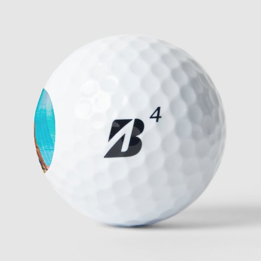 Bikini vrouw bij het zwembad - HQ Golfballen (Logo)