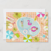 Bikinimeisjes en jongens die zwembadspel spelen kaart (Achterkant)