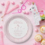 Bikinis en martinis Elegante  vrijgezellenfeest Papieren Bordje<br><div class="desc">Bikinis en Martinis Elegante  vrijgezellenweekend party decor papier bord ontwerp. Elegante lettertype keuzes en roze  gestreepte backer design. Onderdeel van een bijpassend collectie.</div>