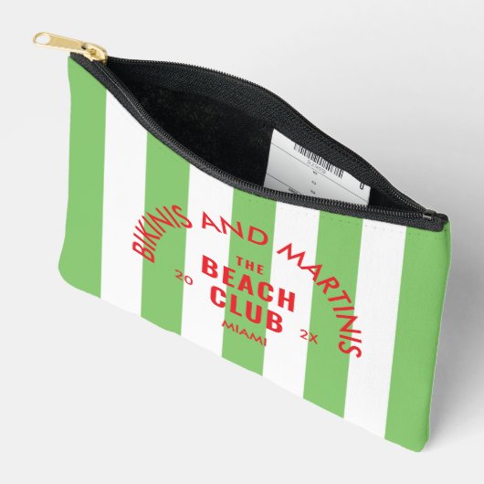 Bikini's en Martini's The Beach Club Green Stripe Etui (Open)