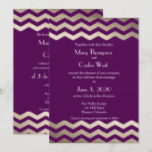 Bilingual Gold Shimmer Chevron Wedding Invitation Kaart (Voorkant / Achterkant)
