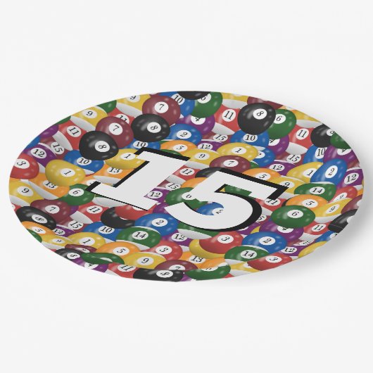 Biljartballen voor 15e verjaardag papieren bordje (Gekanteld)