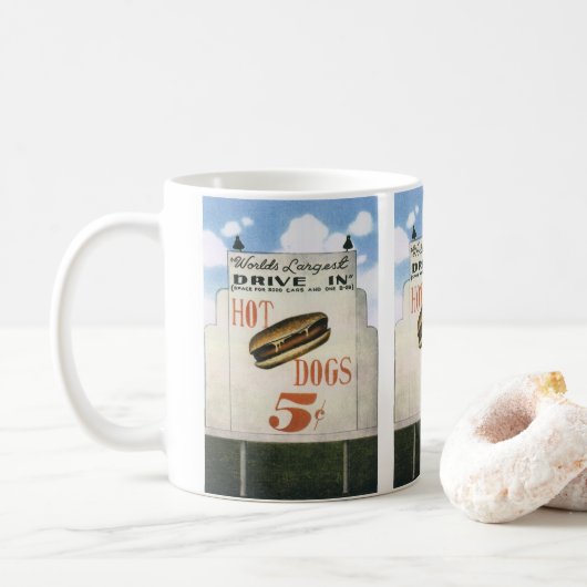 Billboard, werelds grootste drive in hotdogs Koffiemok (Met donut)