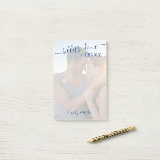 Billets-doux en Dingen om Romantische Foto te make Post-it® Notes (Op bureau)