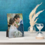 Bindende Pas getrouwd Foto Acryllic Fotoplaat<br><div class="desc">Een moderne bruiloft foto memento plaque met datum vastgesteld en naam. Eenvoudige minimalistische bruiloft memento aandenken aandenken.</div>