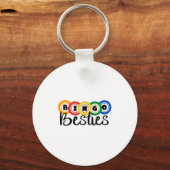 Bingo Besties Bingo Buddy Grappig Bingo Sleutelhanger (Voorkant)