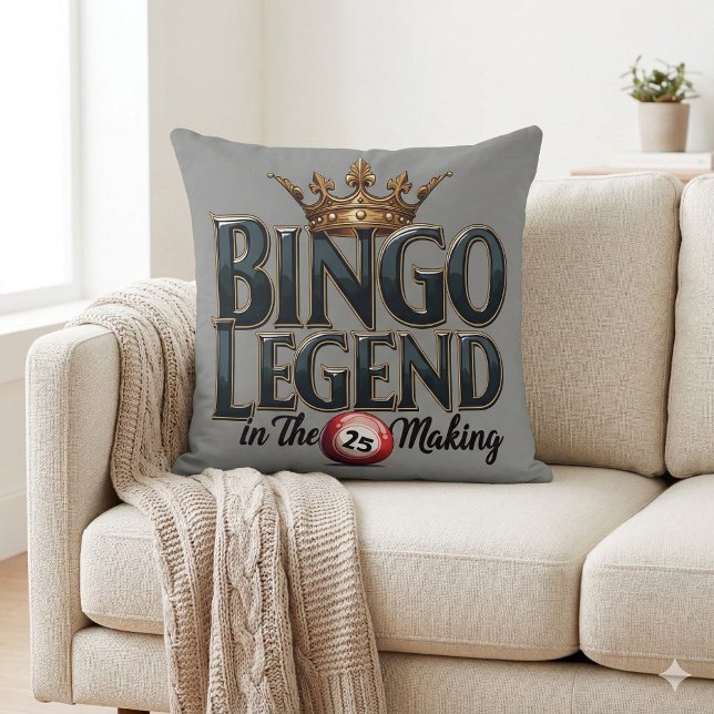 Bingo Legende Bekroond in Goud Retro Typografie Kussen (Bingo Legend Crowned in Gold Retro Typography Throw Pillow Mockup A)