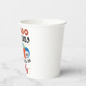 Bingo Queens wordt in juli geboren Papieren Bekers (Links)