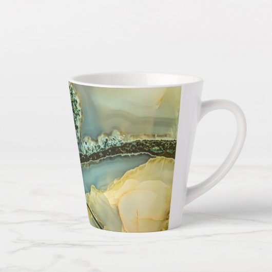 Binnen een halfedelsteen latte mok (Rechts)