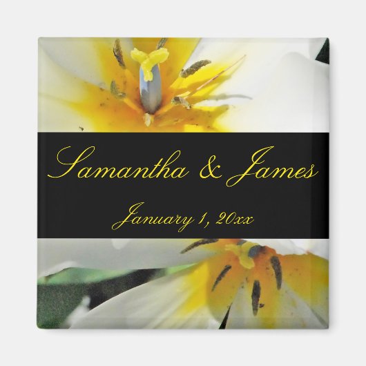 Binnenin White Lilies Personal Wedding Magneet (Voorkant)