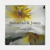 Binnenin White Lilies Personal Wedding Magneet (Voorkant)