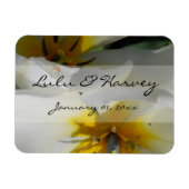 Binnenin White Lilies Personal Wedding Magneet (Horizontaal)