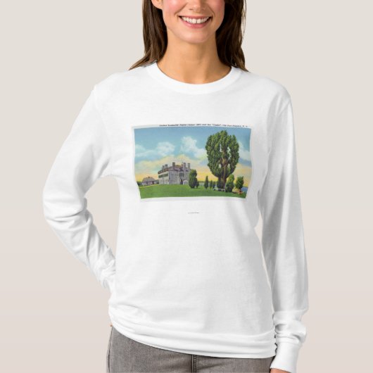 Binnenkant van Jesuit Chapel in het Oude Franse Ca T-shirt (Voorkant)