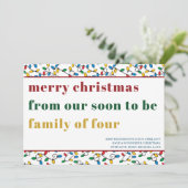 Binnenkort familie van vier kleurrijke Typografie Feestdagenkaart (Staand voorkant)