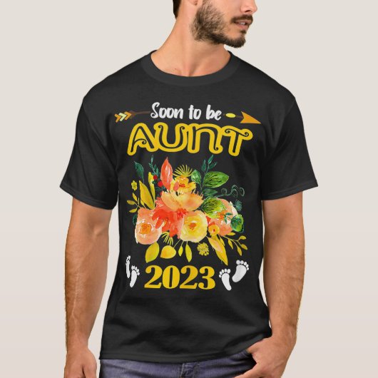 Binnenkort nog 2023 jaar zwangerschap t-shirt (Voorkant)