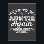 Binnenkort weer tante 2025 Laden Briefkaart<br><div class="desc">Binnenkort weer tante 2025 Laden Bevorderd tot oom Grappige bemanning Grafisch ontwerp Cadeau Standaard ansichtkaart Klassieke Collectie.</div>